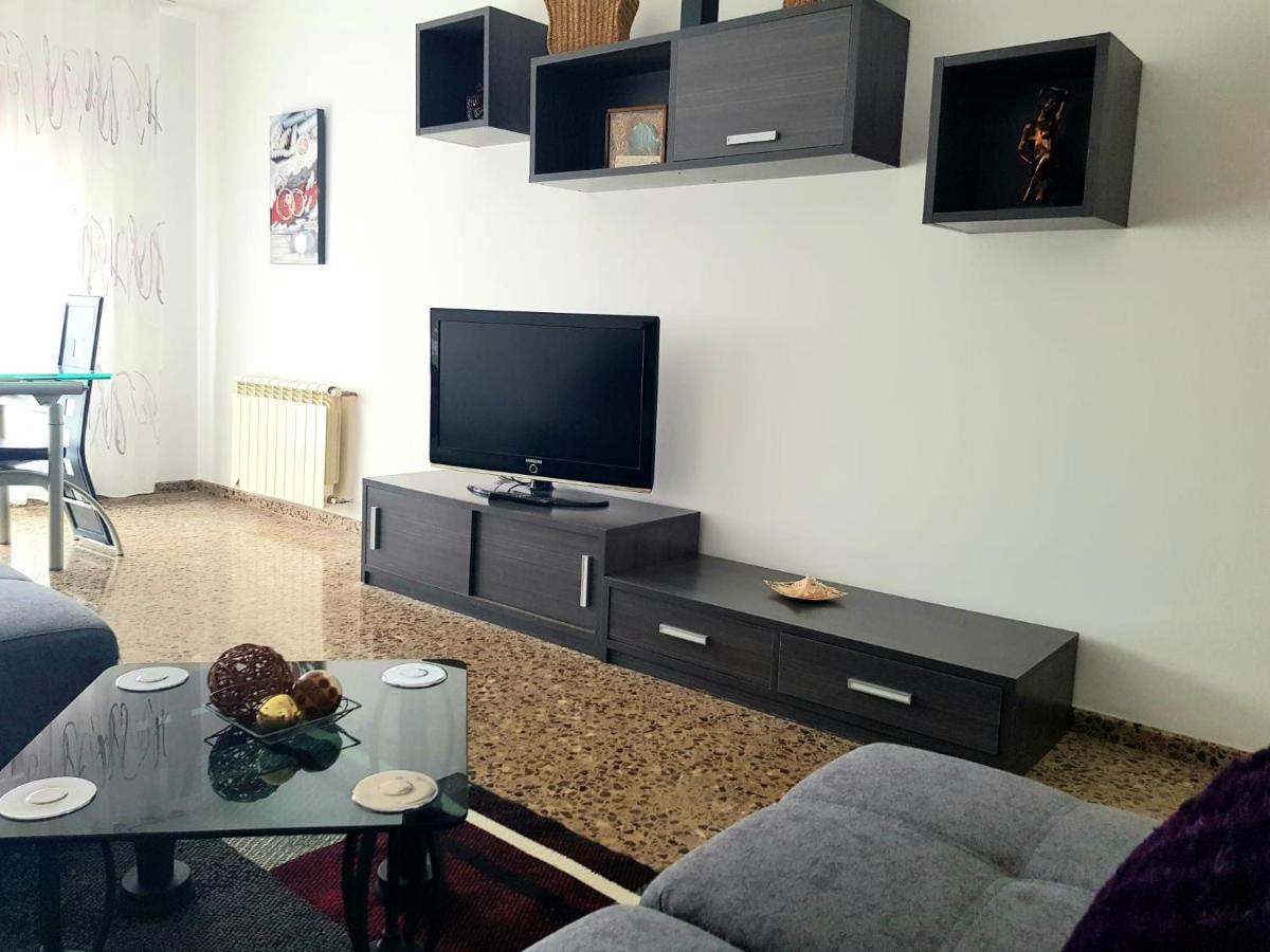 Piso Amplio De 3 Habitaciones, 2 Banos, Ascensor Y Parking 巴里亚纳 外观 照片