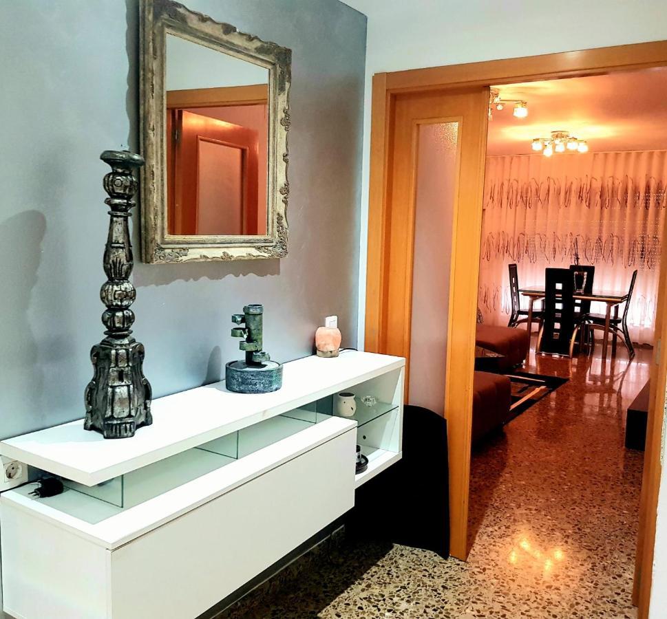 Piso Amplio De 3 Habitaciones, 2 Banos, Ascensor Y Parking 巴里亚纳 外观 照片